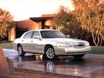 2005 Lincoln Town Car